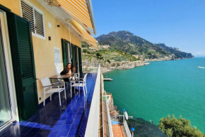 Nel blu dipinto di blu Ravello